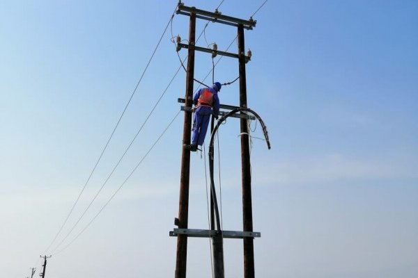 Abu Omran Electrical engineering services LLC provides electrical services in Sultanate of Oman since 1995