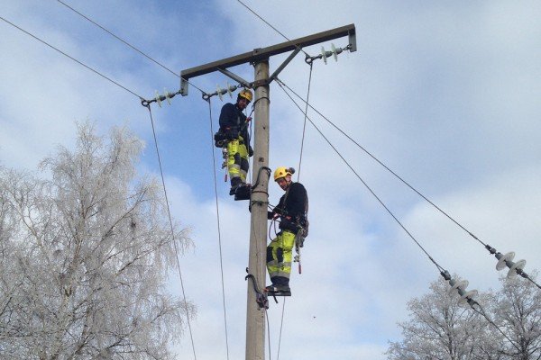 Abu Omran Electrical engineering services LLC provides electrical services in Sultanate of Oman since 1995